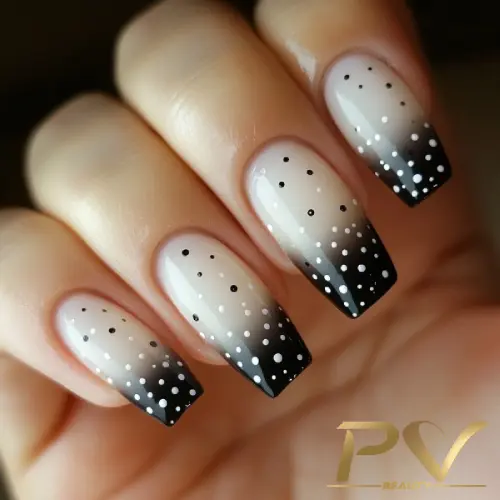 decoração de unha em gel preta e branca
