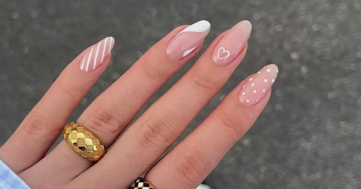 esmalte nude ou rosa claro qual escolher para unhas delicadas