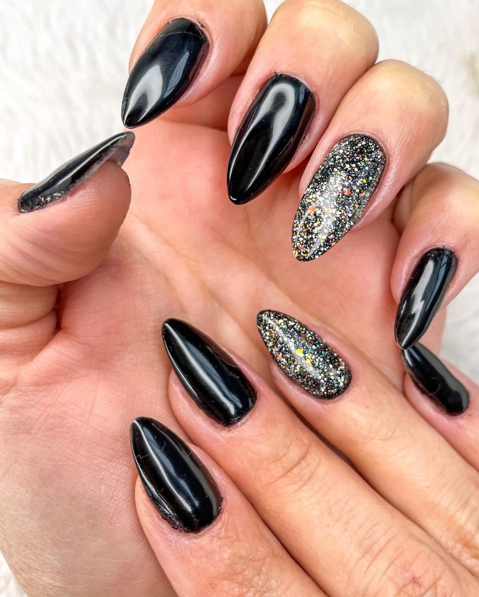 decoração de unhas em fibra