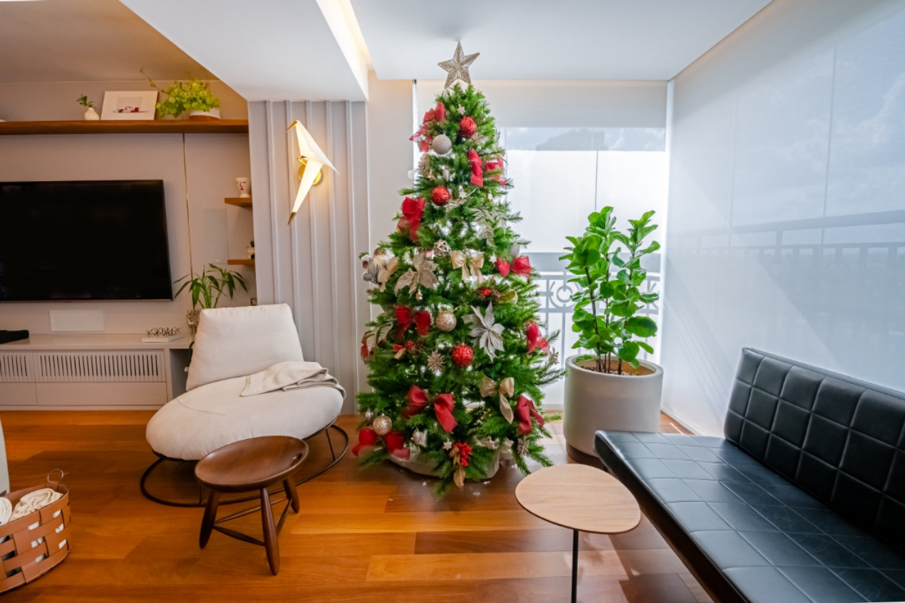 luzes led ou solares qual melhor varanda natal