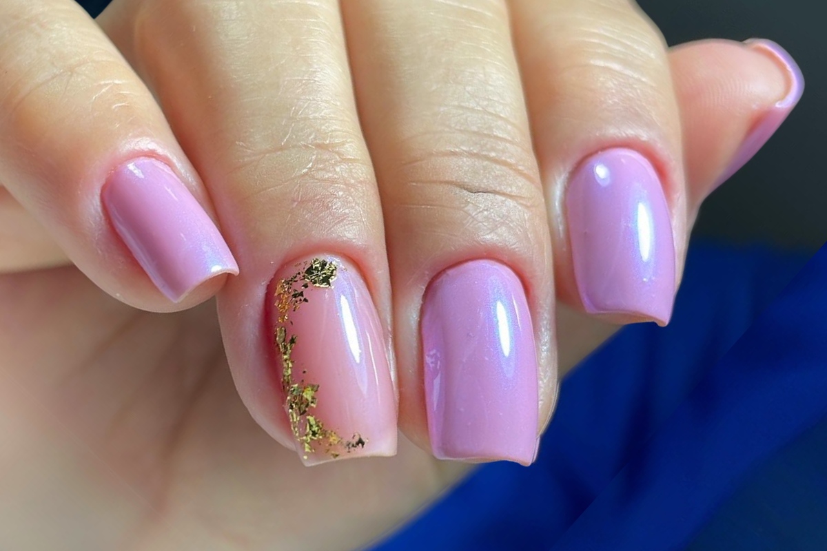 como fazer unhas delicadas com flores em gel