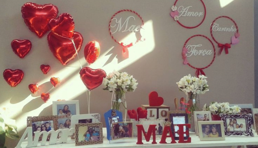 Ideias de Painéis e Murais Emocionantes para Homenagear as Mães na Igreja