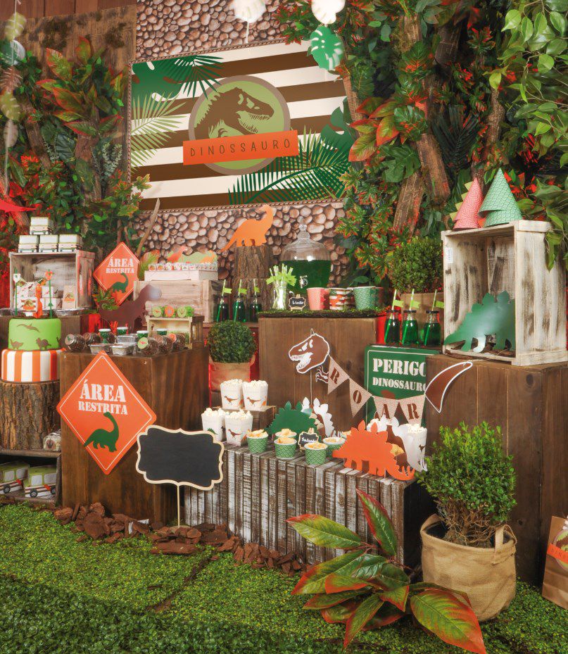 DIY: Centros de Mesa de Dinossauro Criativos e Fáceis