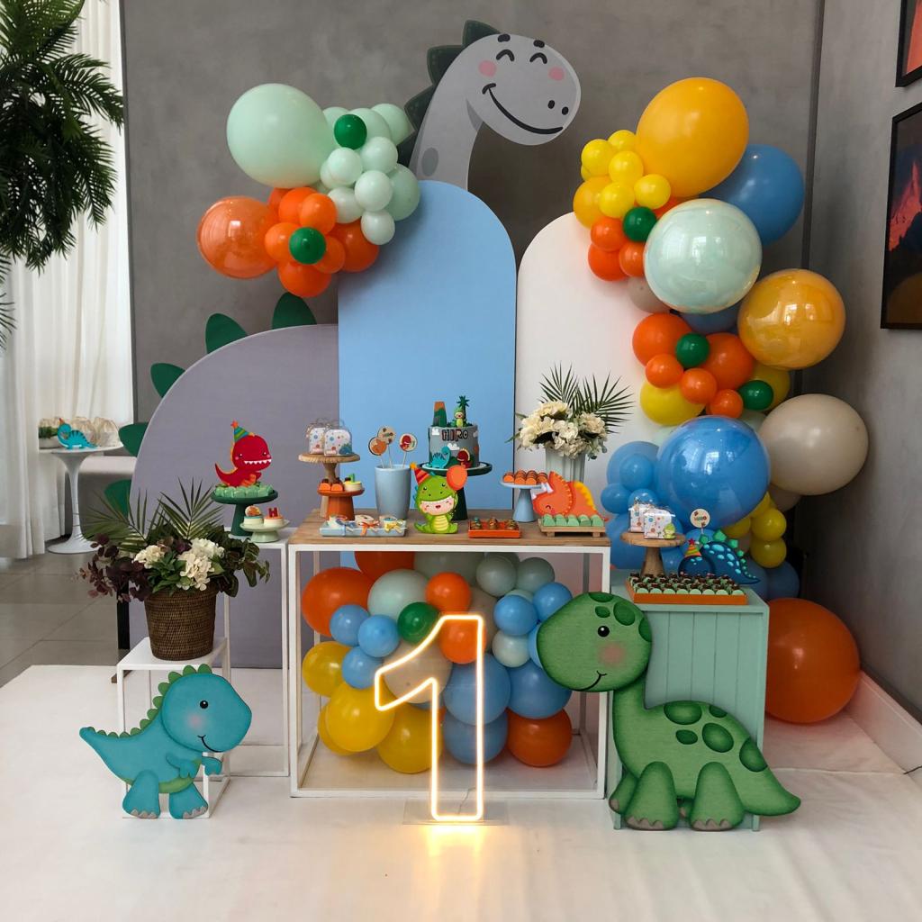 decoração dinossauro simples