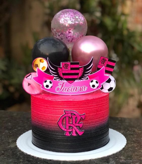 5 ideias de títulos:
1. Decoração de Festa Flamengo Feminina: Guia Completo para um Evento Inesquecível
2. Flamengo Rosa: A Tendência Delicada para sua Festa Temática
3. Festa Flamengo Tradicional: Toques Femininos para Celebrar com Estilo
4. DIY Decoração Flamengo: Ideias Simples e Criativas para Economizar
5. Bolo e Doces Temáticos do Flamengo: Sabores e Estilos para Encantar