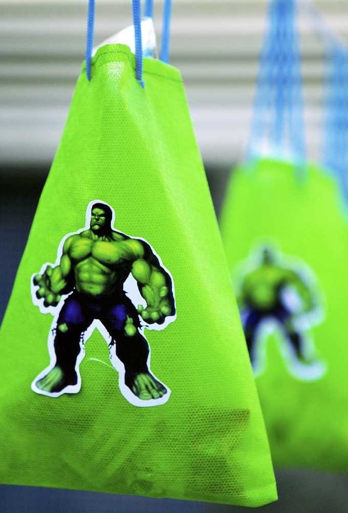 Top 5 Lojas Online para Comprar Itens de Festa e Decoração do Hulk