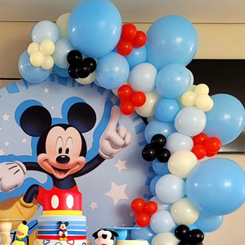 Decoração Minimalista do Mickey: Elegância e Nostalgia para Adultos