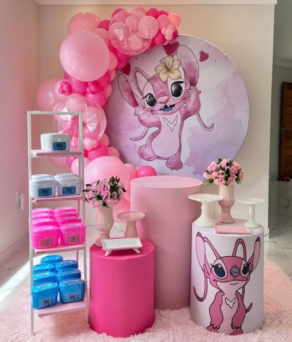 decoração do stitch rosa
