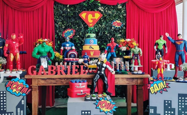 papel de parede super heróis baby aquarela