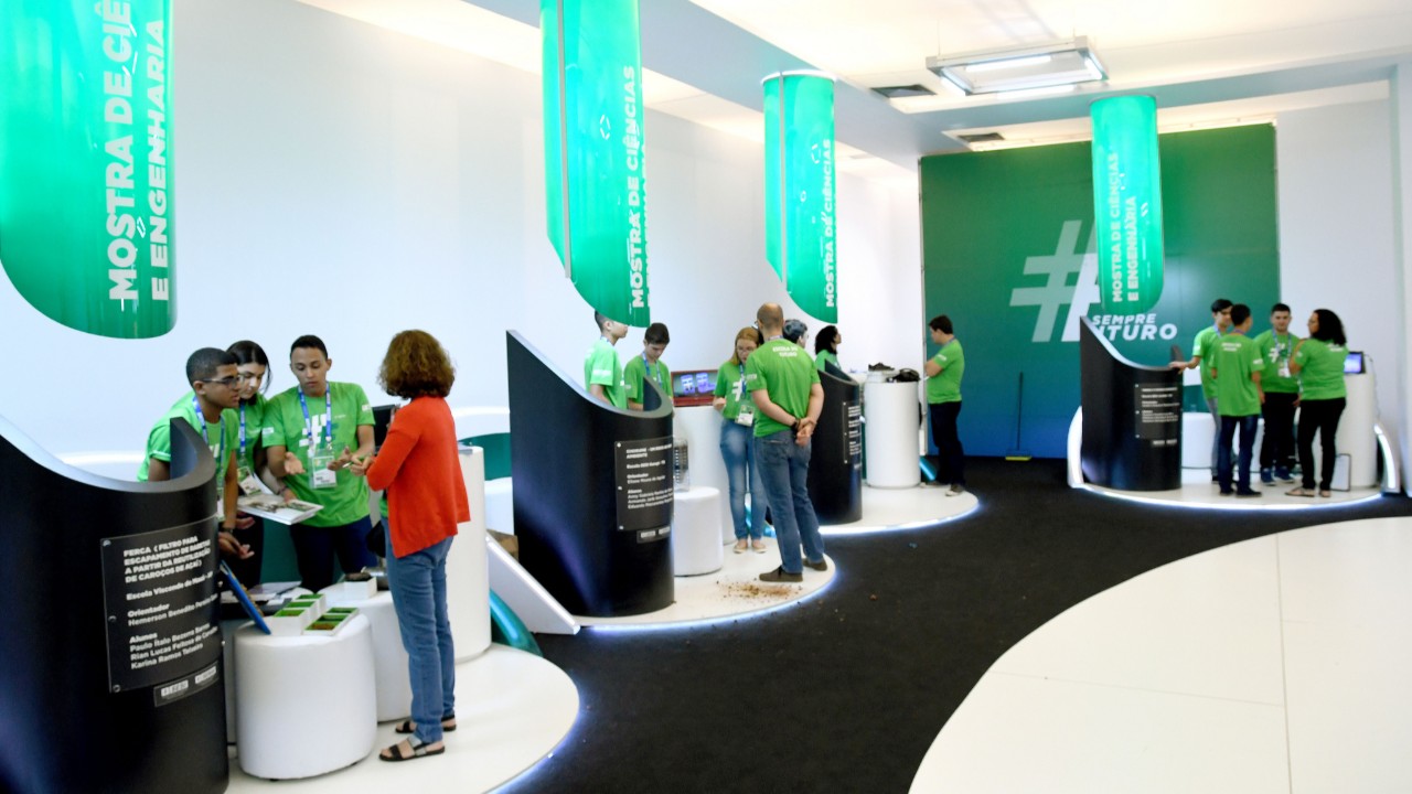 decoração feira de ciencias agua