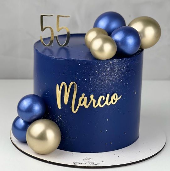 5 ideias de títulos:
1. Decoração de Festa Masculina: Tendências e Temas que Impressionam
2. Guia Completo: Como Decorar uma Festa de Aniversário Masculina Inesquecível
3. Do Boteco ao Minimalismo: Estilos de Decoração para Festas de Adulto Masculina
4. Itens Essenciais para uma Decoração de Festa Masculina Moderna
5. Inspirações de Cores e Temas para a Festa de Aniversário do Seu Homem