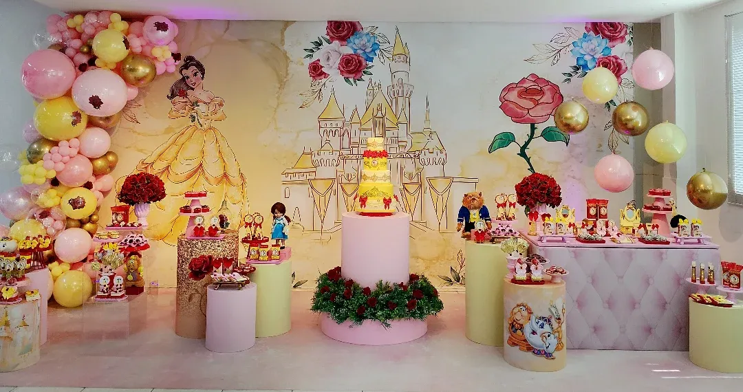 decoração festa bela e a fera luxo