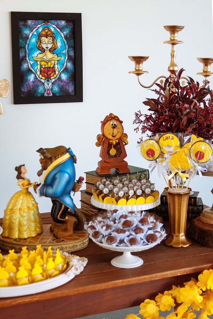 decoração bela e a fera luxo versus tradicional