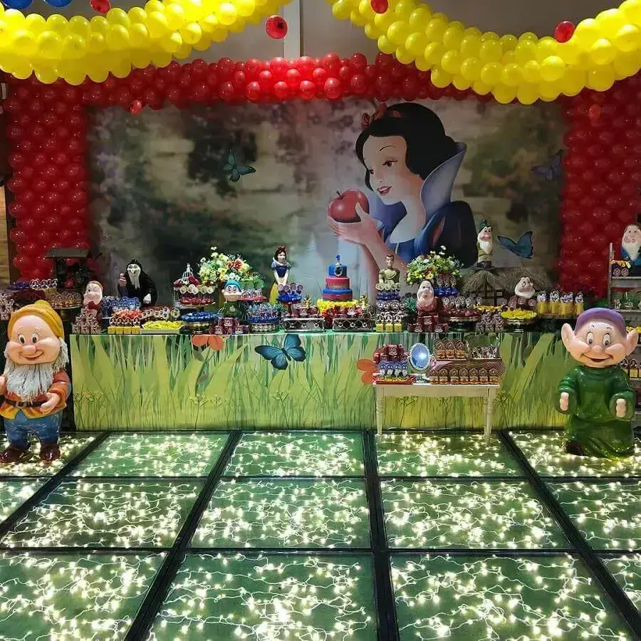 decoração festa branca de neve