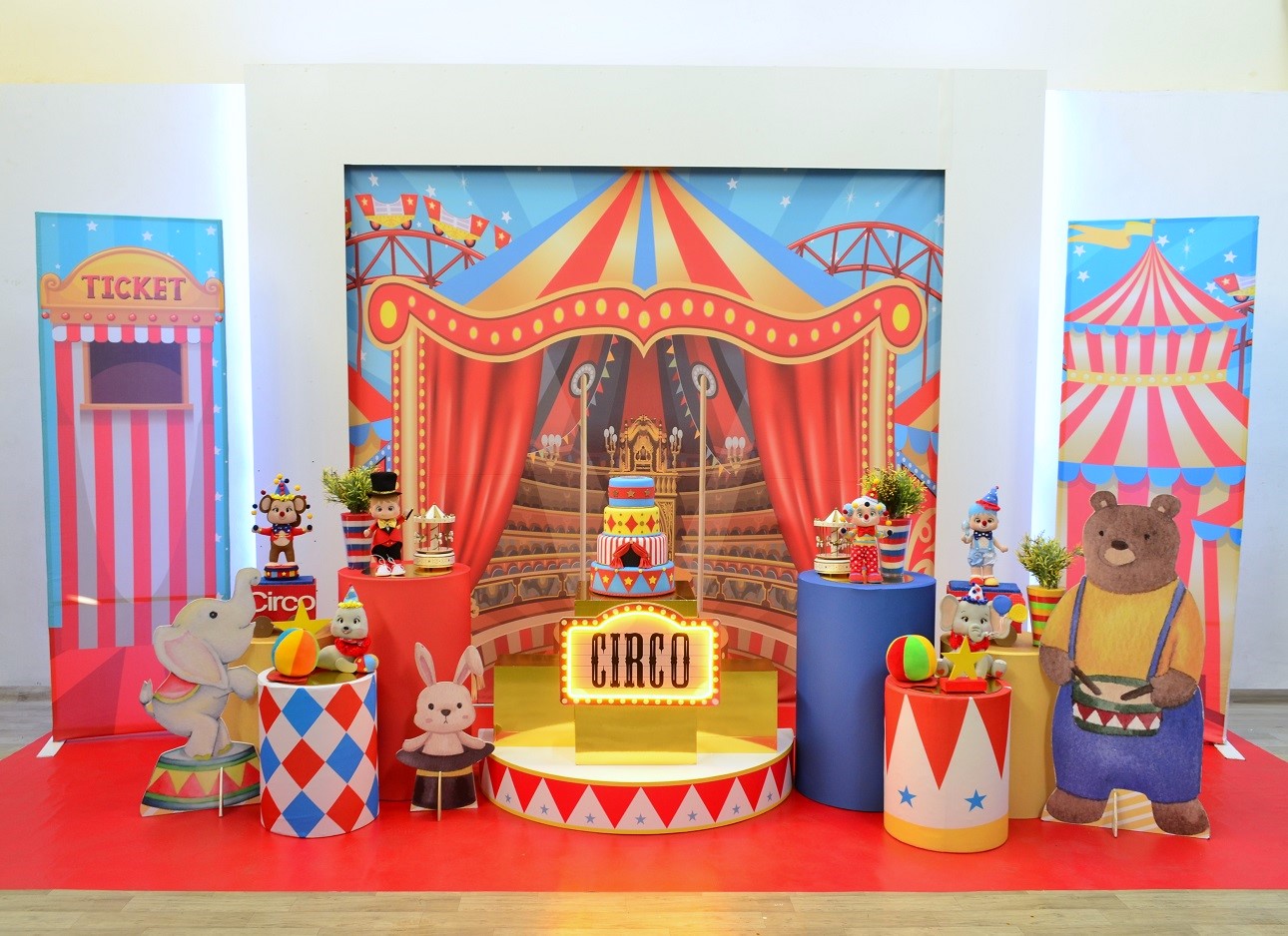 como fazer centro de mesa palhaço feltro circo