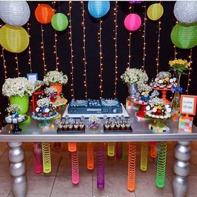 decoração festa infantil anos 90