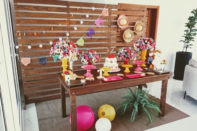 erros comuns na decoração de festa junina para adultos