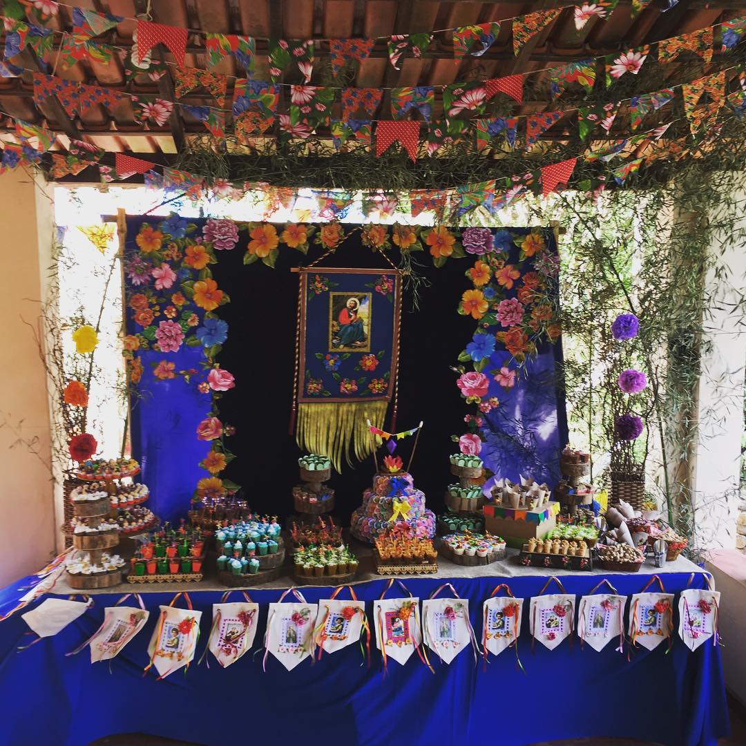 decoração festa junina igreja simples ou temática