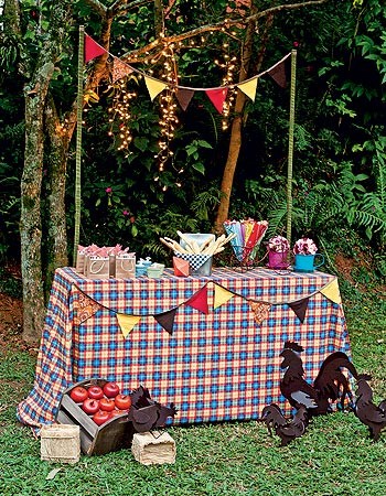 decoração festa junina sítio vs cidade