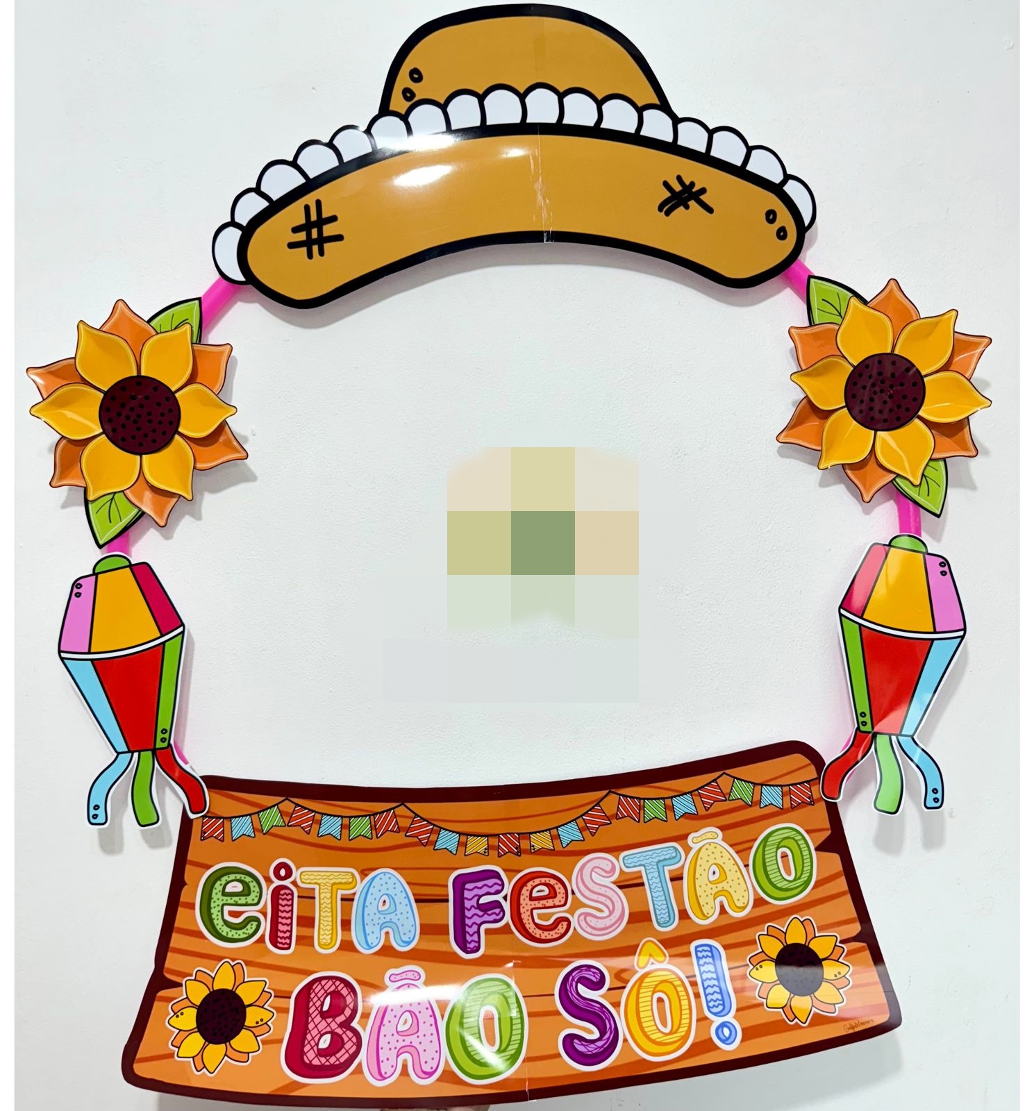 Como Criar uma Decoração de Festa Junina Econômica com Itens Impressos