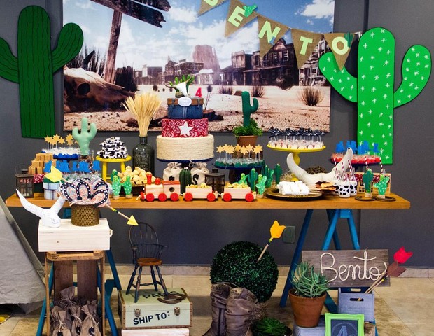 decoração festa velho oeste vs festa country