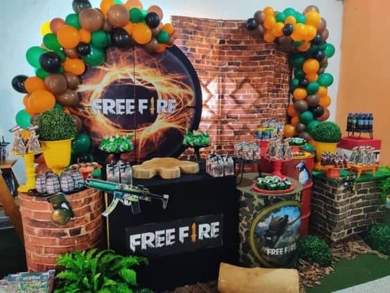 DIY: Decoração Free Fire Barata e Criativa