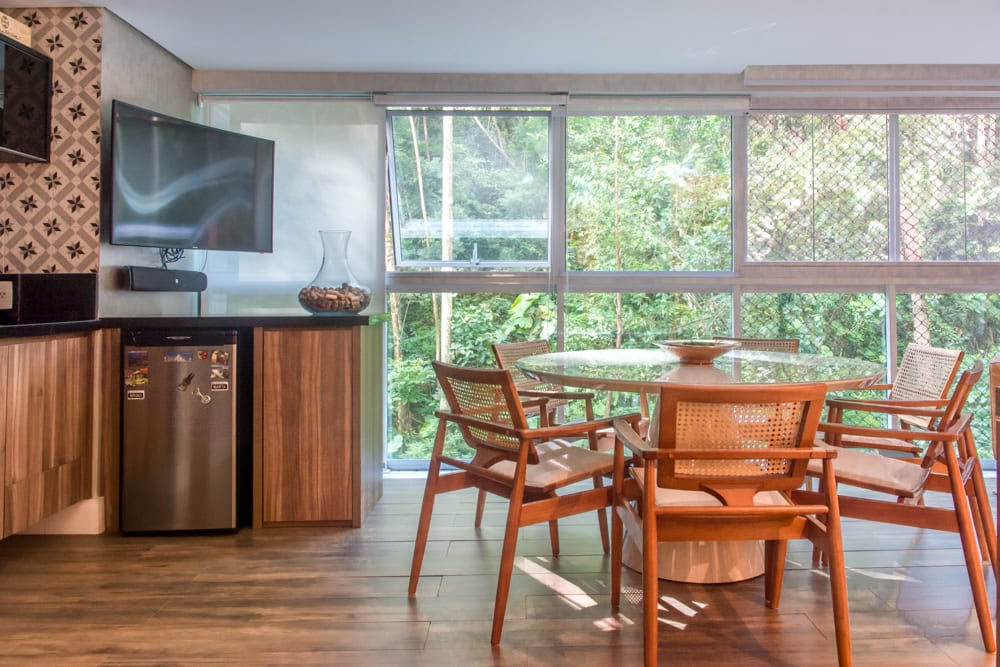 custo benefício frigobar decorado sala