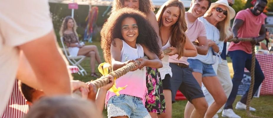 como fazer bandeirinhas de papel para gincana