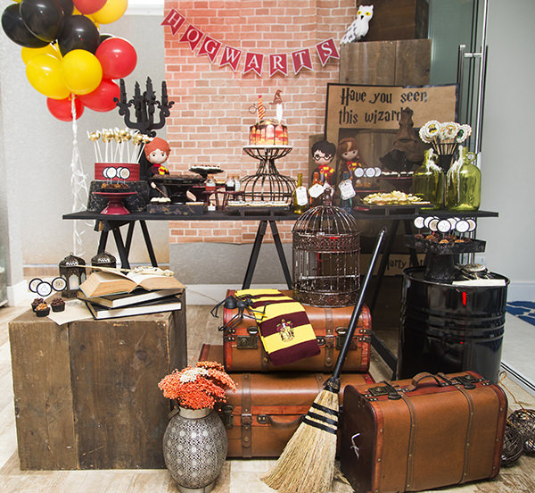 Transforme seu Quarto em um Dormitório de Hogwarts: Dicas e Produtos