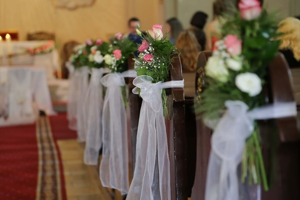 flores para decorar igreja casamento
