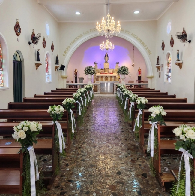 decoração igreja simples e barata