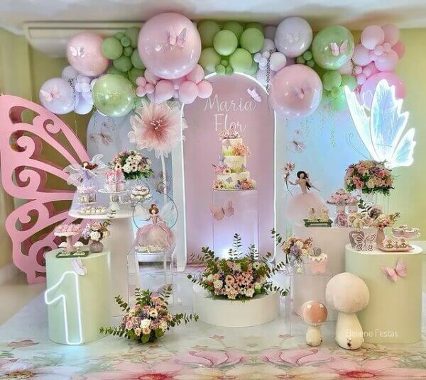 Paleta de Cores para Jardim Encantado: Do Pastel ao Metálico