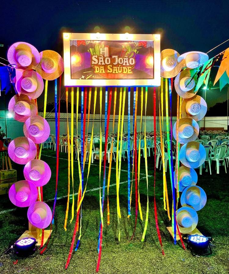 como fazer painel de festa junina infantil