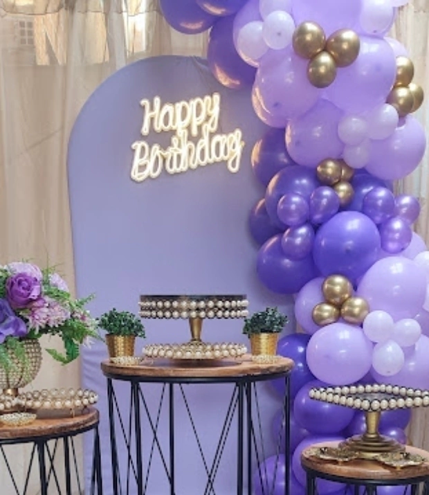 decoração lilas simples