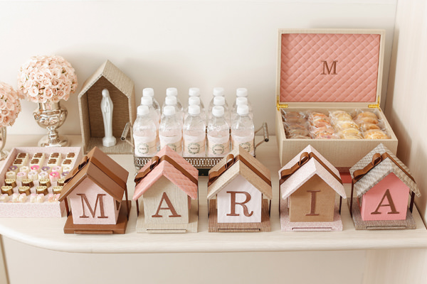 Como Escolher a Paleta de Cores Perfeita para a Decoração de Maternidade