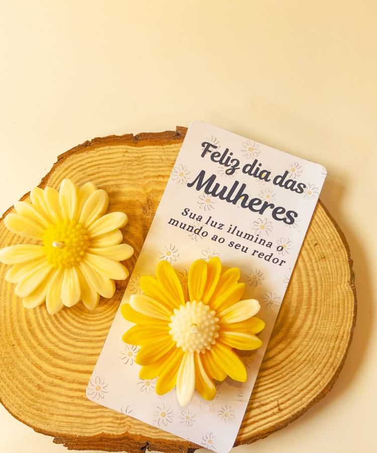 decoração mês da mulher para escritório pequeno