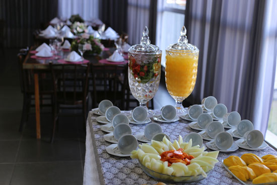 decoração mesa café da manhã dia das mães