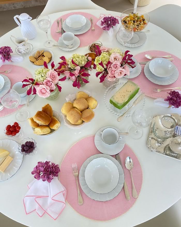 O Guia Completo dos Talheres Dourados para uma Mesa de Jantar Inesquecível