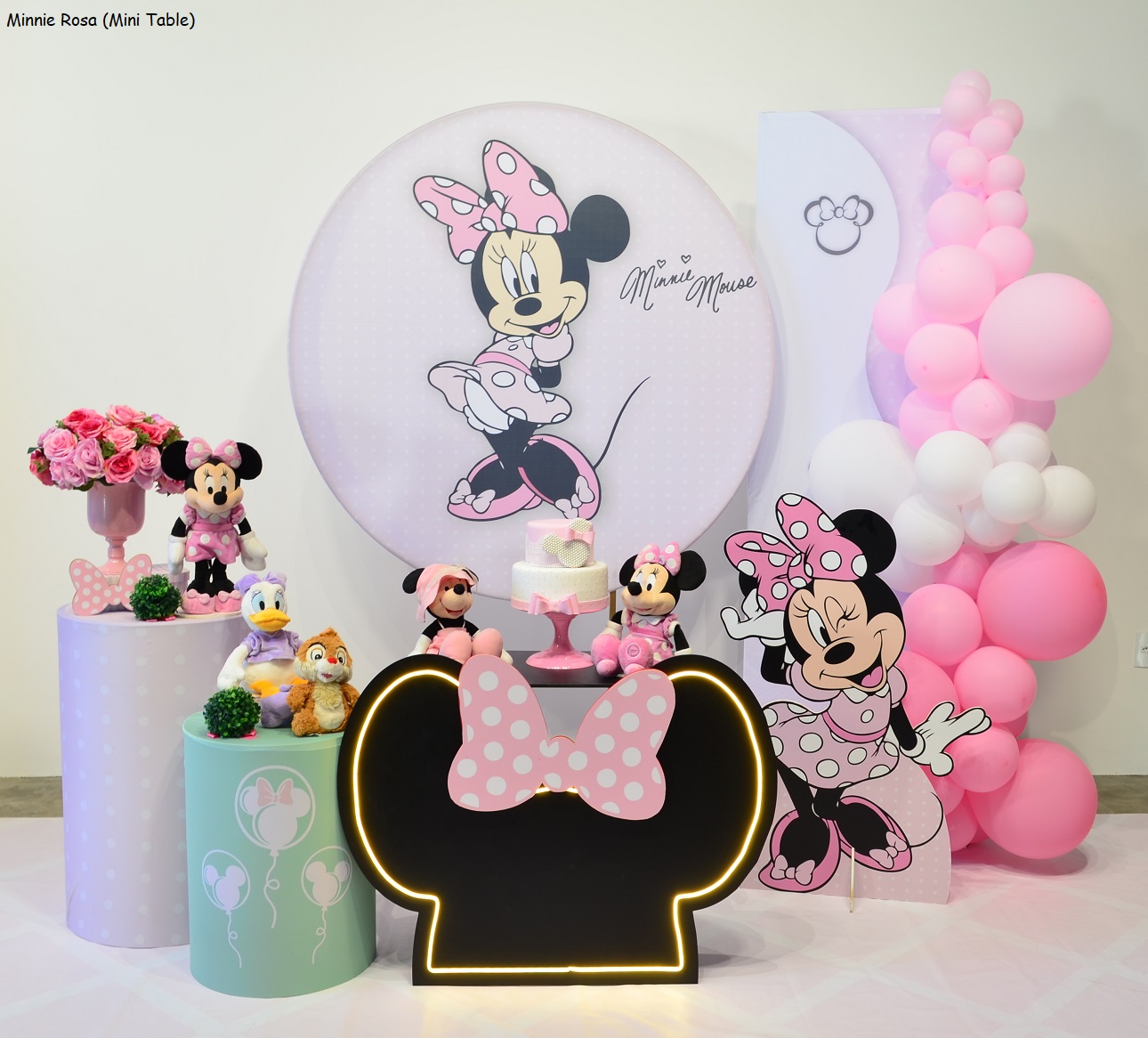 DIY: Centro de Mesa Minnie Rosa Simples e Encantador