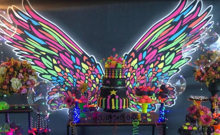 Transforme Seu Quarto: Ideias de Decoração Neon com LED