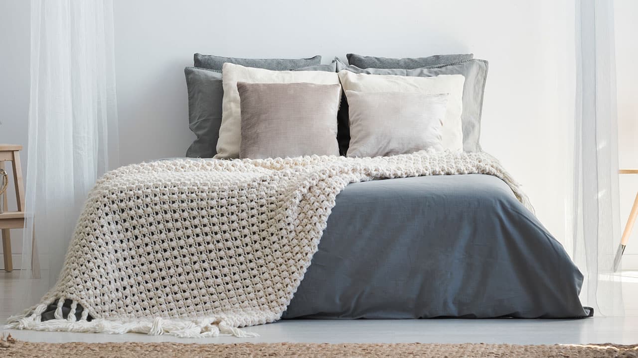 quanto custa decorar uma cama de casal completa