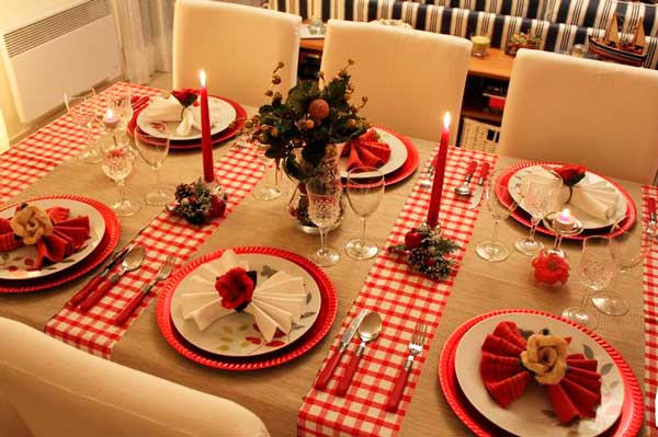 5 Dicas de DIY para um Centro de Mesa de Natal Inesquecível
