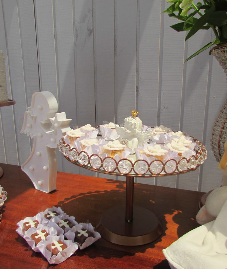 quanto custa decoração crisma simples