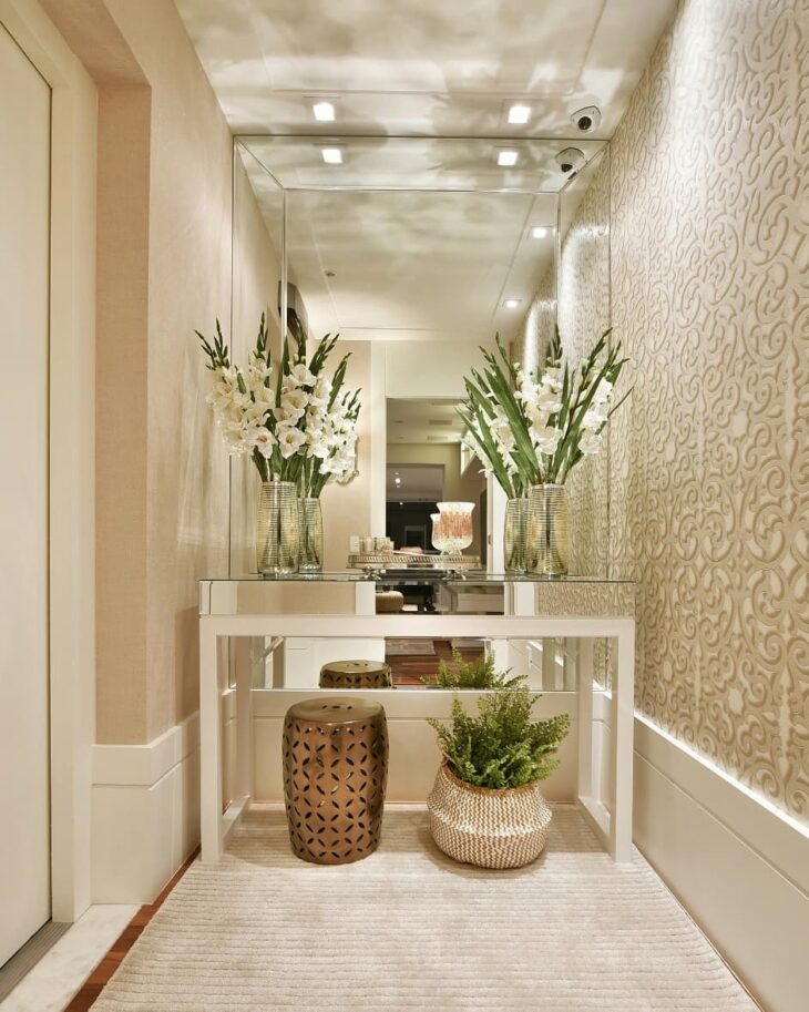 decoração hall entrada pequeno barata