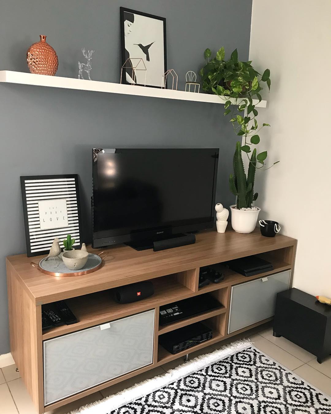 quadros abstratos para parede cinza grafite