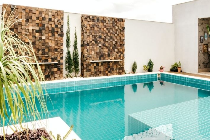 decoração para parede de piscina
