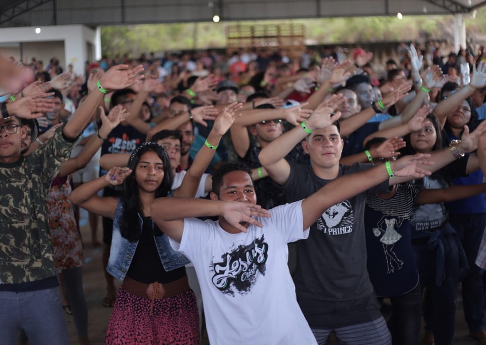 ideias de decoração para retiro de jovens evangélicos