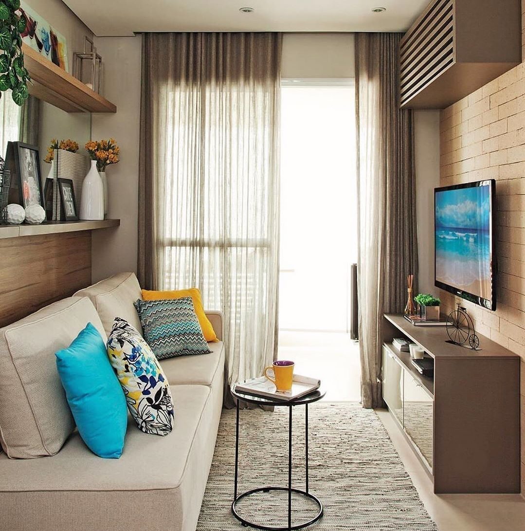 Espelhos na Decoração: Truques para Dobrar o Espaço da sua Sala