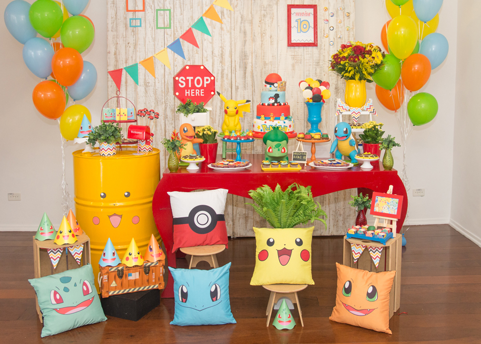 como fazer centro de mesa pokemon para festa infantil