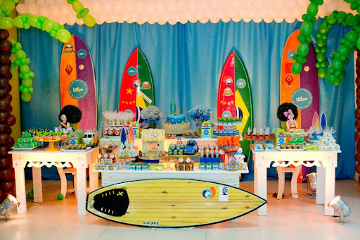 quanto custa decorar uma pool party masculina